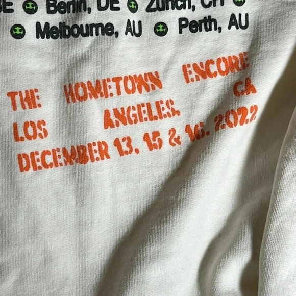 2022 Billie Eilish Happier Than Ever World Tour Hoodie Sweatshirt Small - Picture 10 of 11